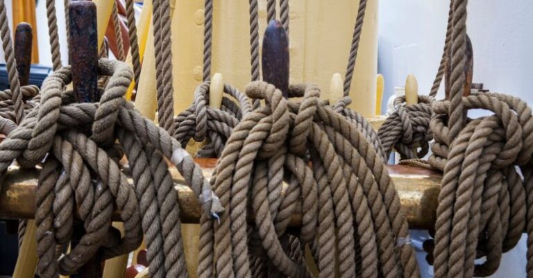 Knots - Three Brown Ropes