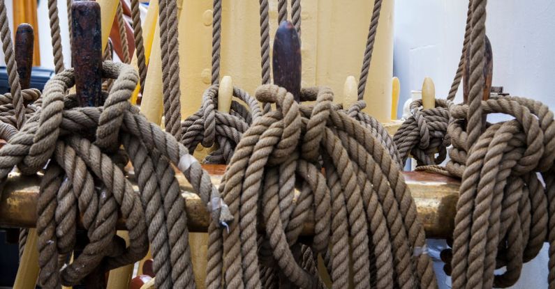 Knots - Three Brown Ropes